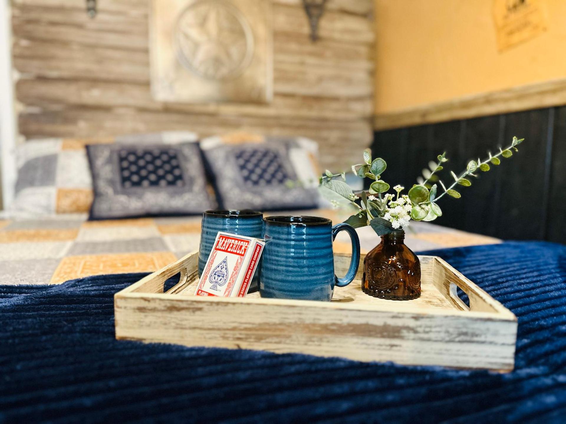 Acorn Hideaways Canton Rustic Old West Frontier Suite Εξωτερικό φωτογραφία